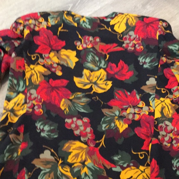 🌺 Pretty Button Front Jacket 🌺 - Picture 5 of 5